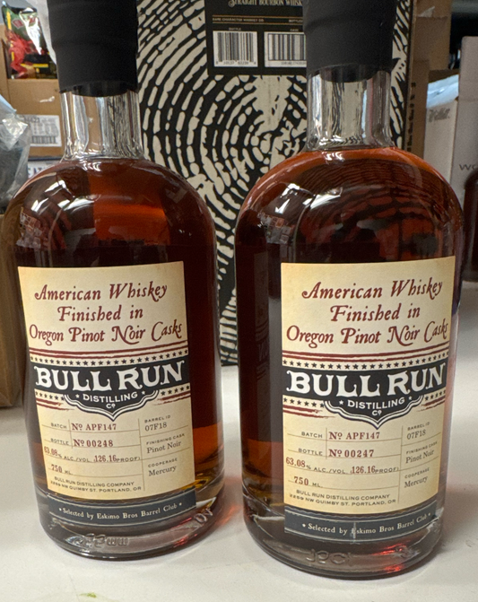 Bull Run - American Whiskey finished in Pino Noir Casks